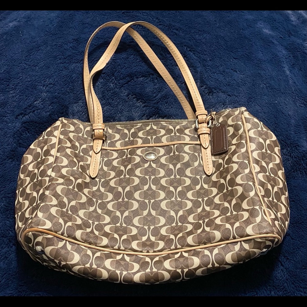 Coach Signature Khaki Bag